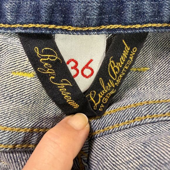 Lucky Brand Dungarees Jeans, Sz 36, Med Wash Distressed, Back Flap Pocket 2/$25 - Picture 7 of 16